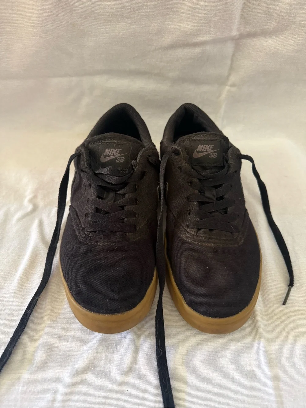 Nike low profile
